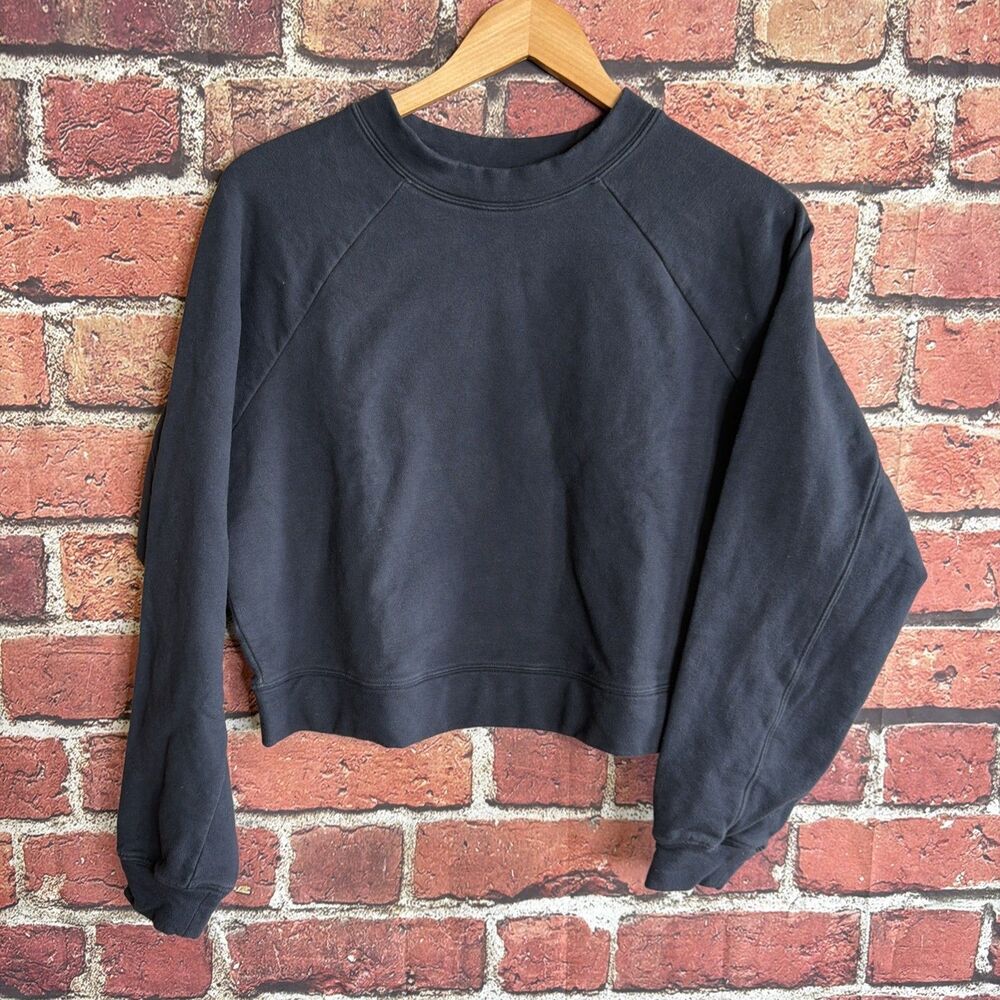 BORN PRIMITIVE Blue Cropped Sweatshirt Women’s M Cotton Soft Cozy EUC
